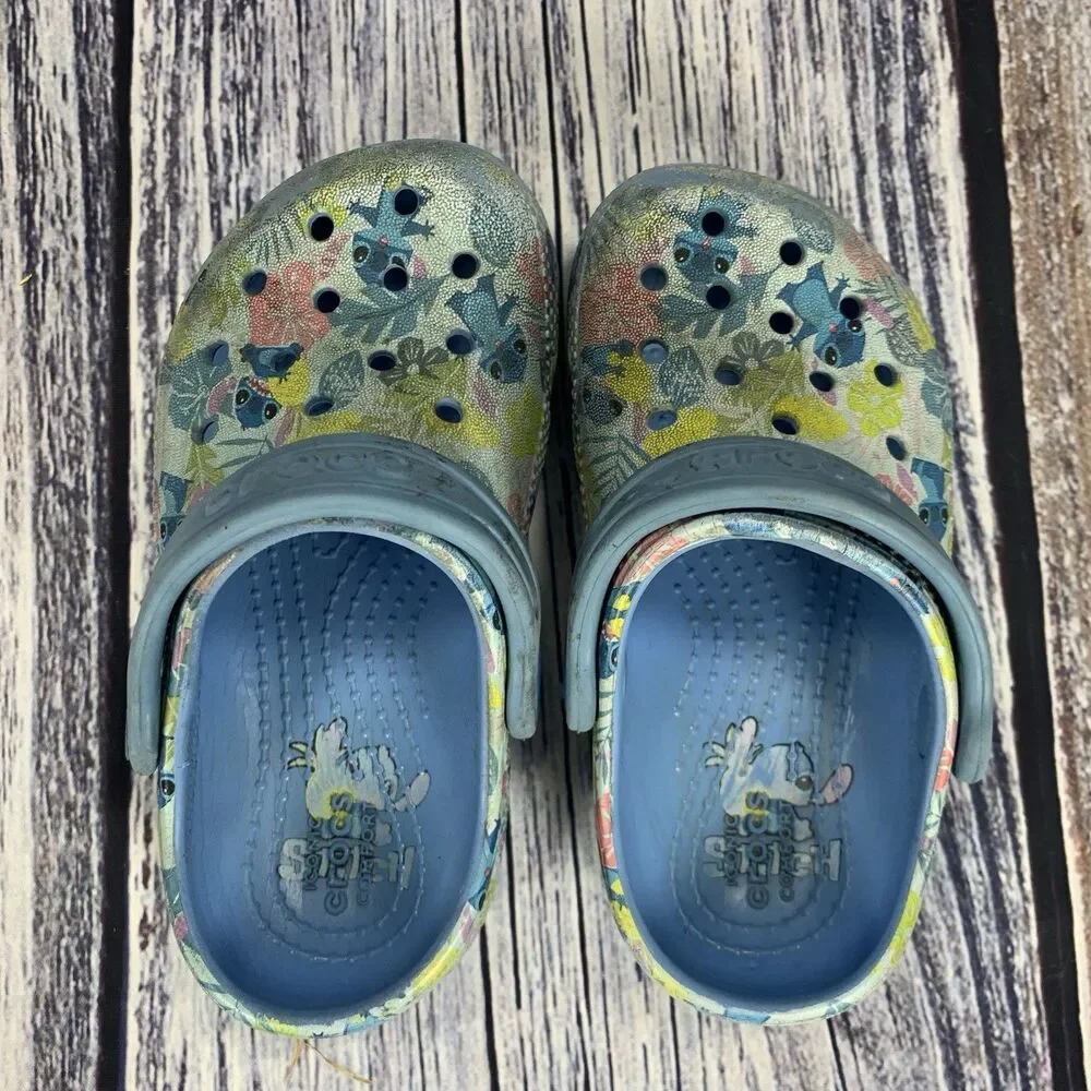 Crocs X Disney Stitch Hawaiian Print Classic Clogs Toddler Size C 8